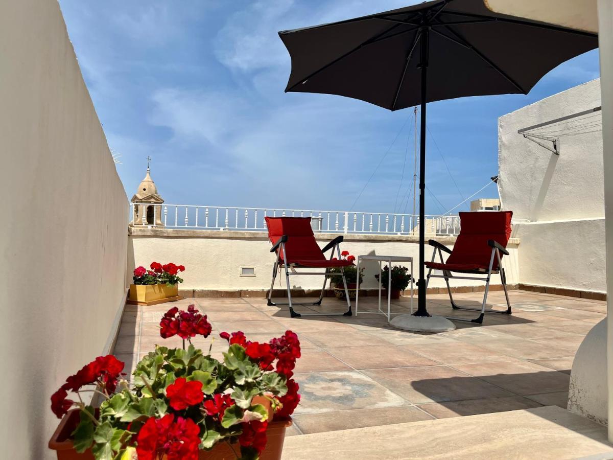 The Knight - Heritage & Art Home At Birgu Square Bagian luar foto