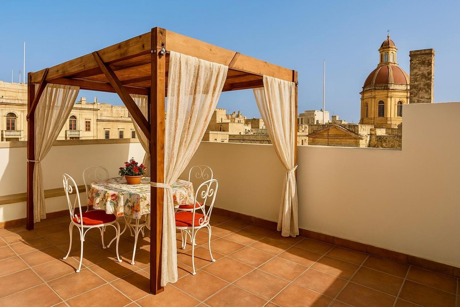 The Knight - Heritage & Art Home At Birgu Square Bagian luar foto